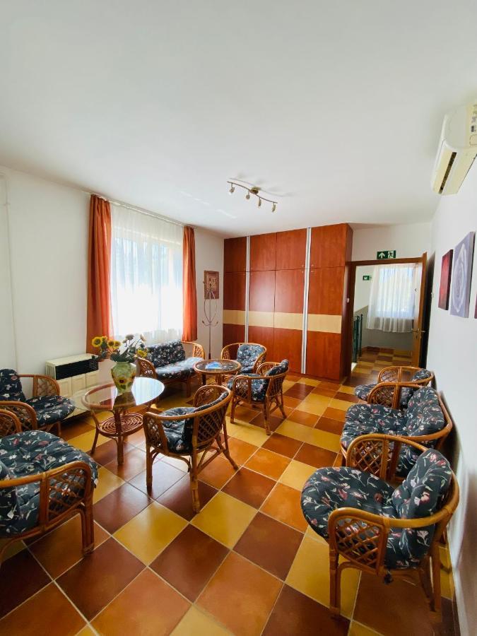 Gabi Lux Apartman Apartman Hajdúszoboszló Kültér fotó